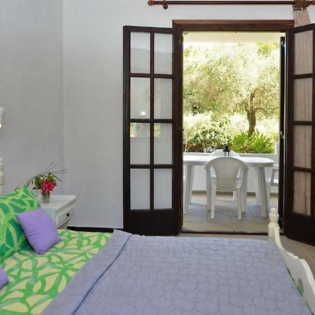 Katerina Apartments Troulos Bagian luar foto