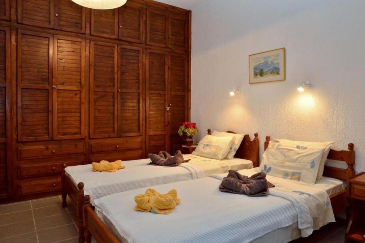 Katerina Apartments Troulos Bagian luar foto