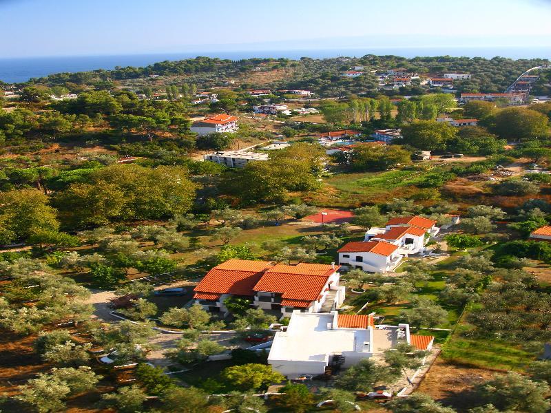Katerina Apartments Troulos Bagian luar foto