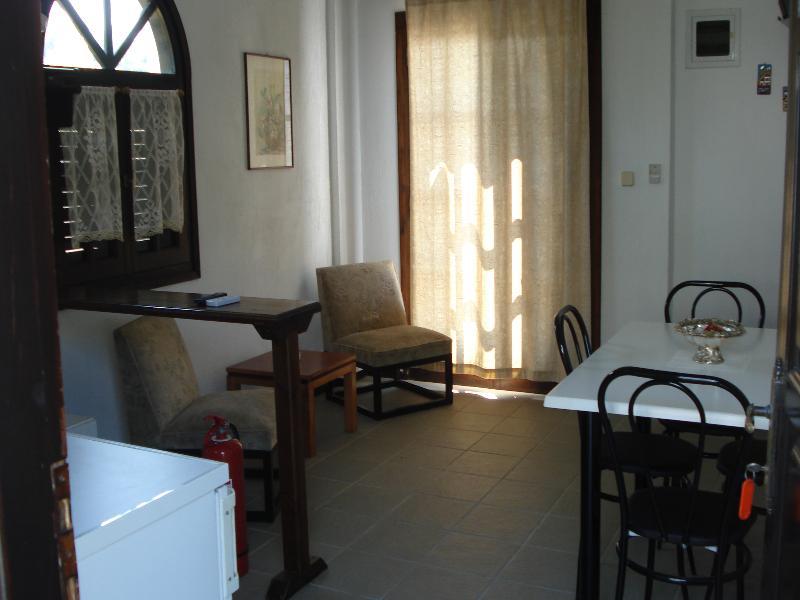 Katerina Apartments Troulos Bagian luar foto